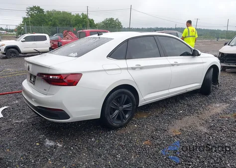 2023 Volkswagen Jetta 1.5T Se z USA, uszkodzony, nr VIN 3VW7M7BU5PM026190